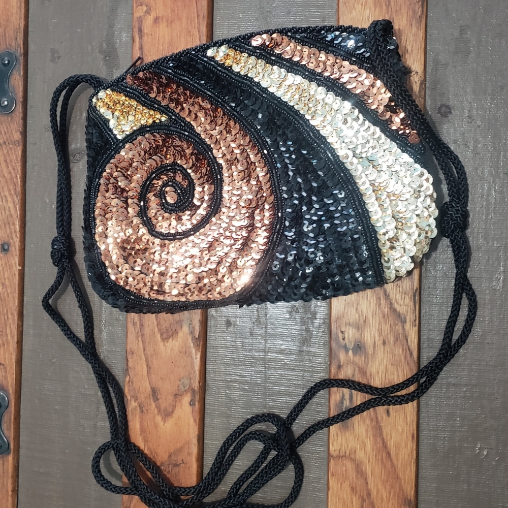 La Regale Elegant Black Evening Bag
